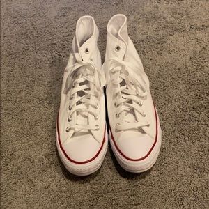 women’s size 11 - white converse